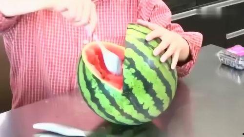 网红吃瓜的视频在哪看到,揭秘幕后故事，带你领略网络红人幕后生活