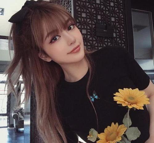 吃瓜160万网红铁锤姐姐,160万粉丝见证的吃瓜传奇