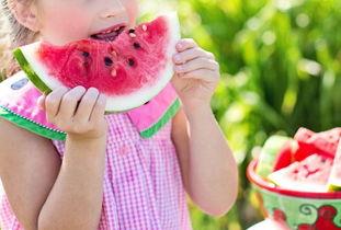 网红吃瓜蜡笔小姜