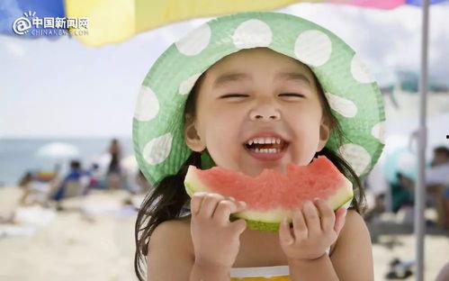 网红吃瓜蒙主是哪里人,探寻其神秘身世之谜